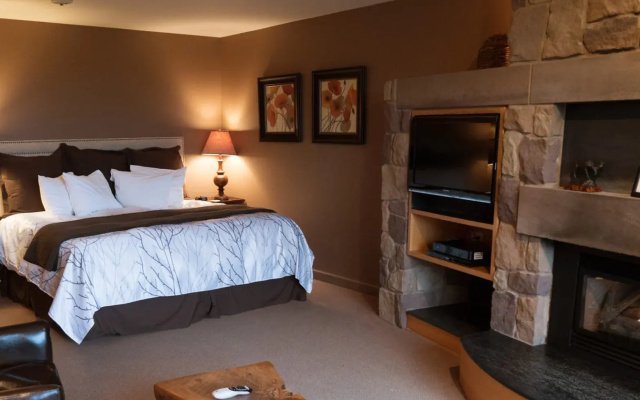 The Inn At Honey Run