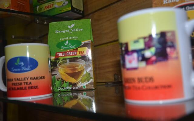 Fabhotel Royal Green Buds