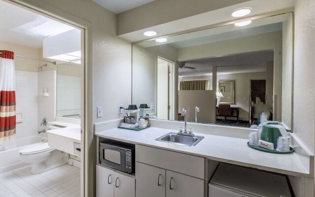 Red Roof Inn Ellenton – Bradenton NE