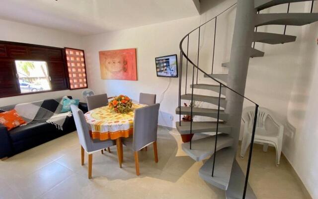 Casa duplex, com 3/4, na Praia do Francês/AL