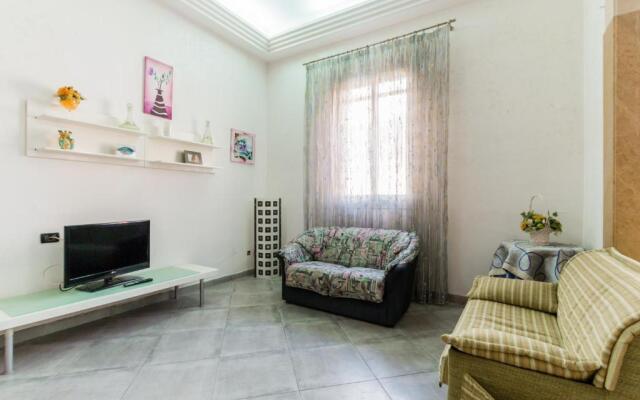 Lilla's house near the beach, parking & wifi