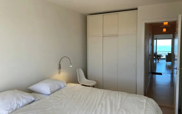 Apartment in Nieuwpoort With Stunning Sea Views