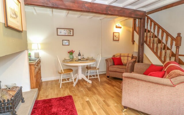 France Fold Cottage