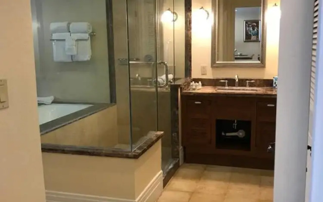 Luxury 1-bed Apartment in Montego Bay