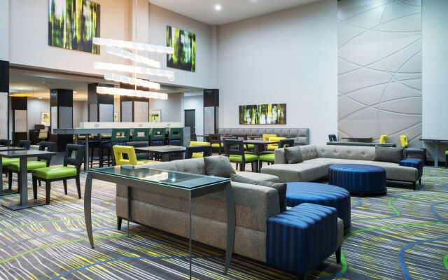 Holiday Inn Express & Suites Norman by IHG