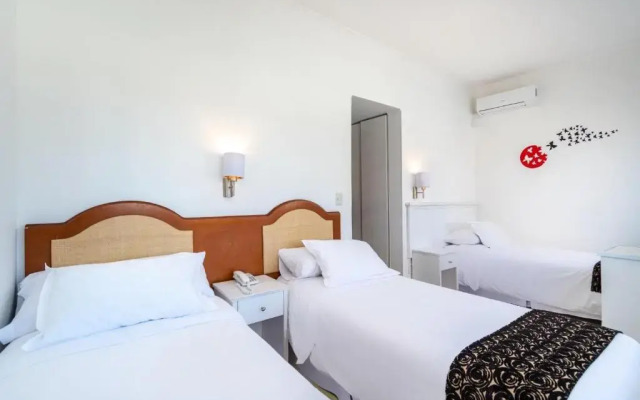Hotel Romimar