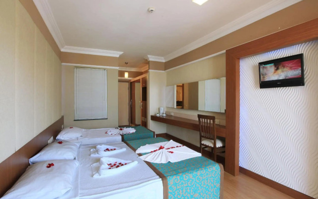 Taç Premier Hotel & Spa