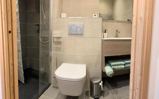 Portes Du Pleney 201