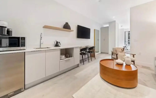 Modern Condo Brickell by Palermo Home