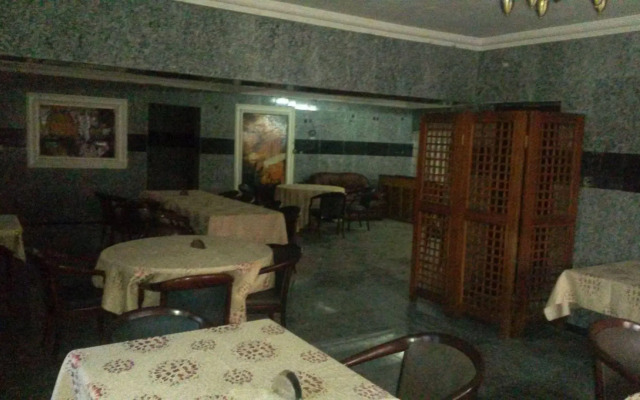 Starking Suites