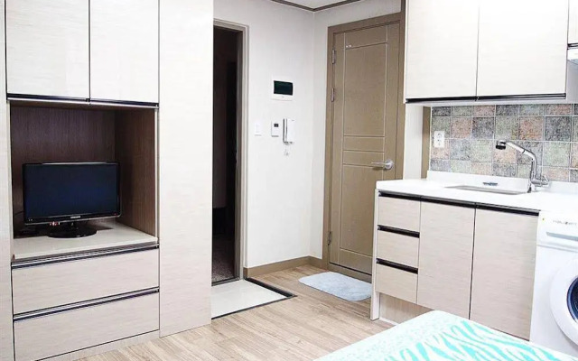 KW Pencil Hostel