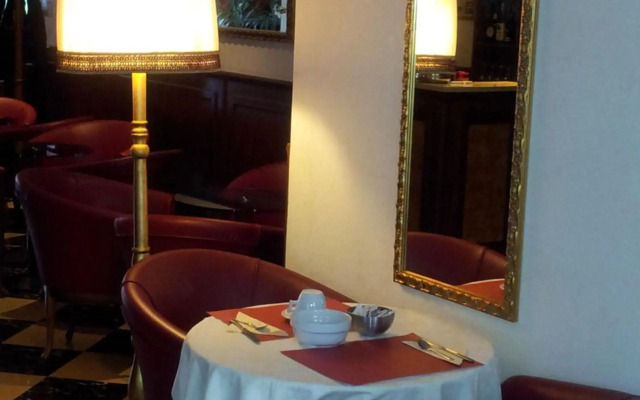 Hotel Regit