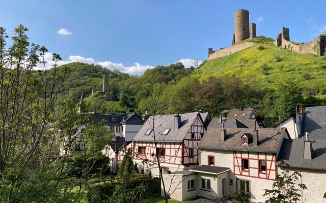 Large holiday home in Mimbach with private garden