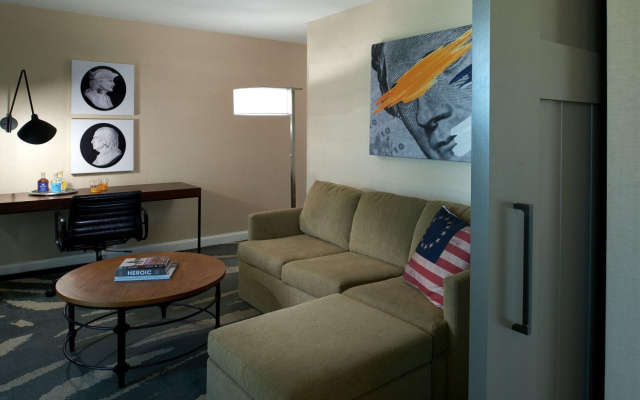 Revere Hotel Boston Common