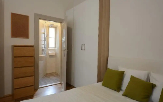Lazar 7 Apartment