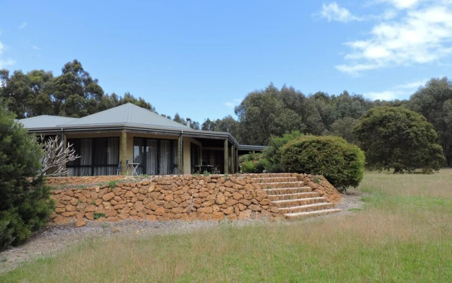 Rural Hideaway