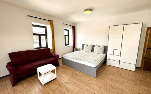 Cozy City-Center Apartment with Modern Amenities in Historic Brühl