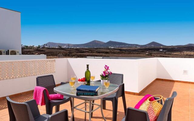 Villa Mar Lanzarote by Villa Plus
