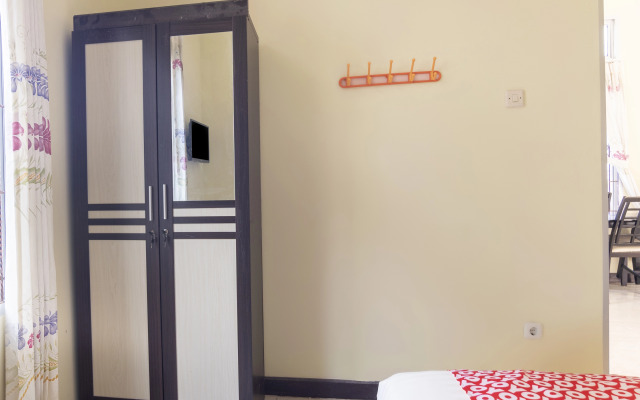 OYO 2950 Grand Suites Palace