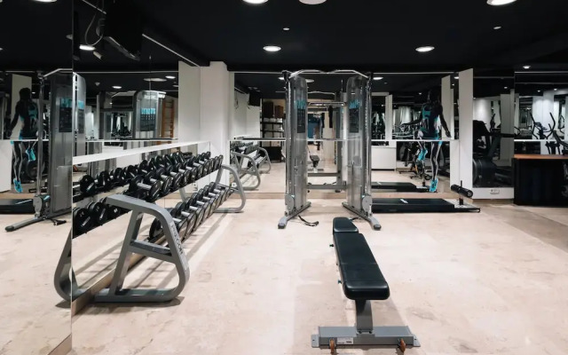 Crowne Plaza Madrid - Centre Retiro by IHG