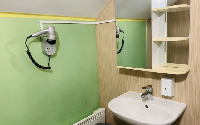 Capsule City Hotel