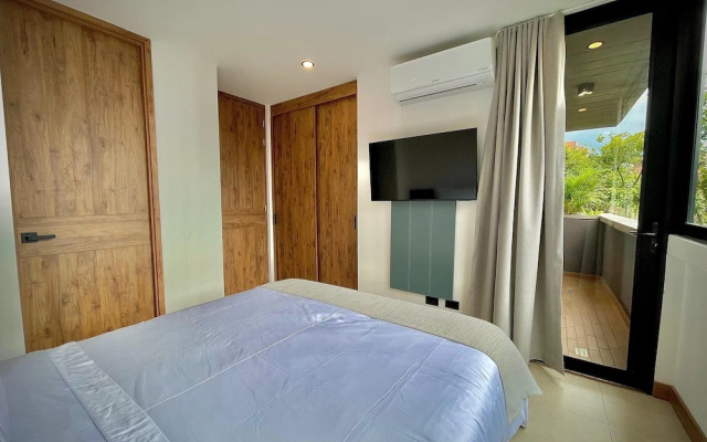 Nomadic Suites