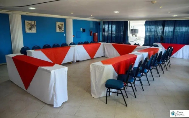 Maria Farinha Praia Hotel