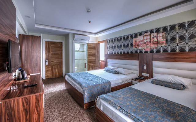 Madi Otel Izmir
