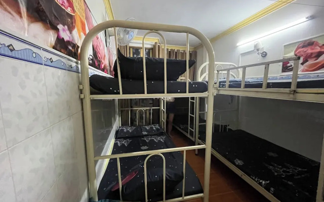 Mai Mai Hostel Homestay
