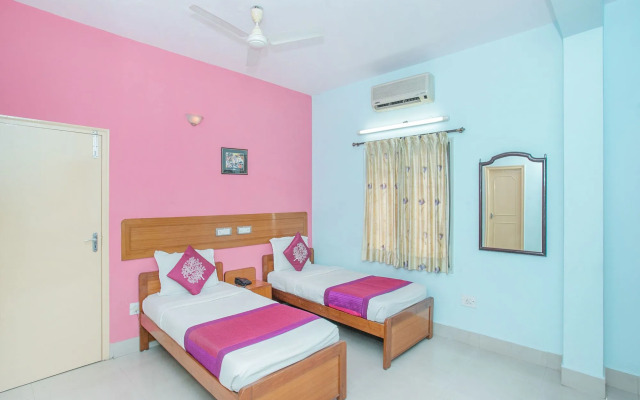 Hotel Red Carpet Residence by OYO Rooms