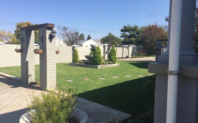 Tranquil House B&B @ 10 Berry St