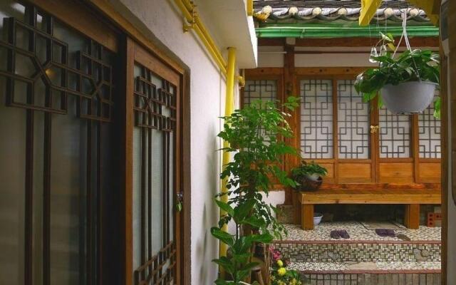 Hanok Guesthouse 201