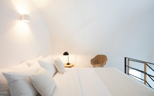 Melidonia Suites