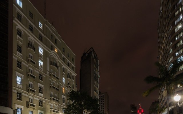 Hotel Cinelândia - Buenas Hoteis - Centro - São Paulo - SP