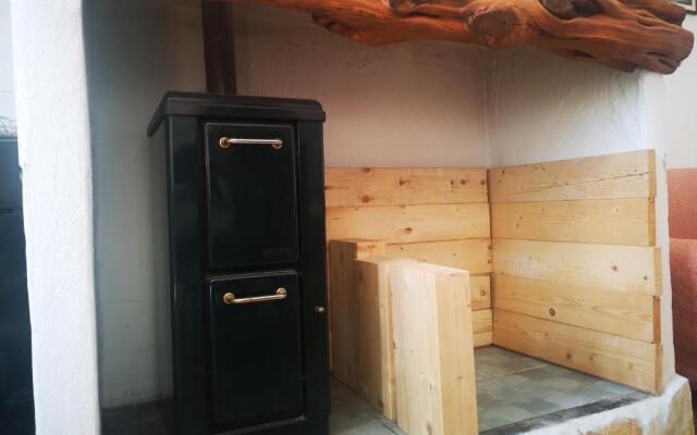 Su Cuile historical country house with barbecue