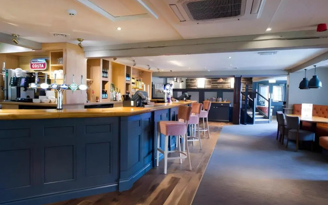 Premier Inn Nottingham West