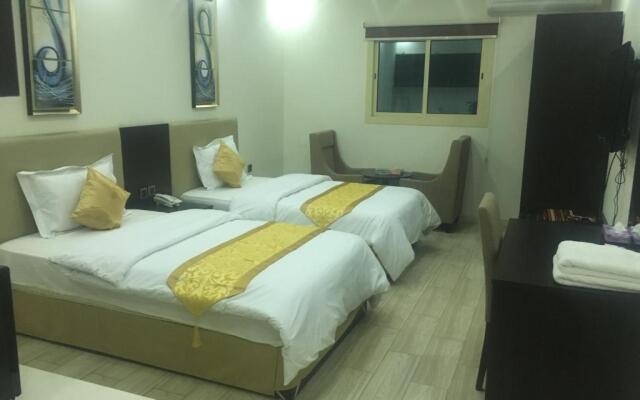 Nourth House Aparthotel