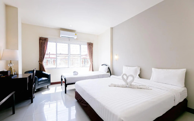 Panwalee Hotel