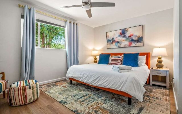 5BR Sleeps 10 Hot Tub Fire Pit Games & Walk to ASU