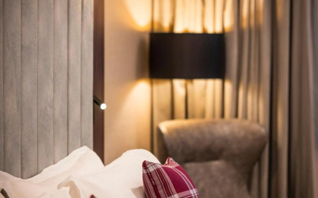 Tynecastle Park Hotel