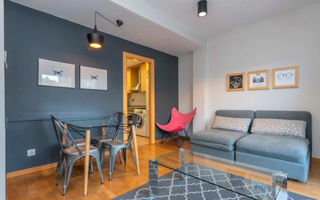 Modern and bright apartment in Eixample 3-1