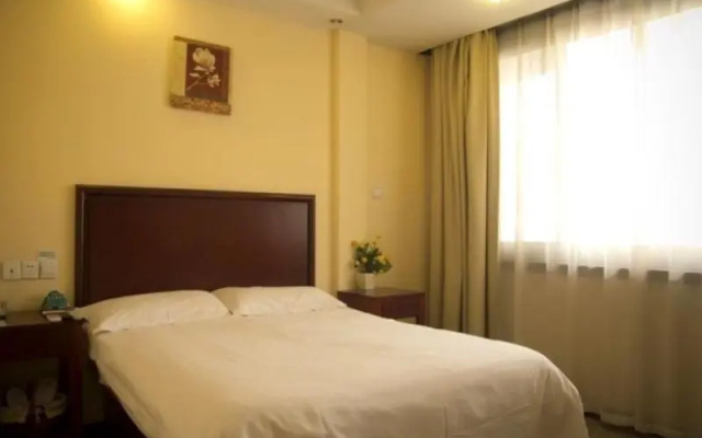 GreenTree Inn Suzhou Guanqian Yangyuxiang Metro Station Business Hotel