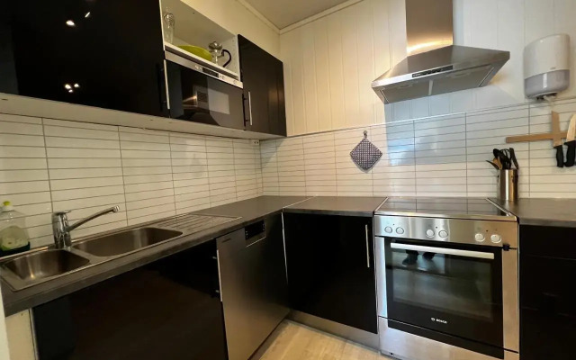 Midnattsol Rom Og Hytter