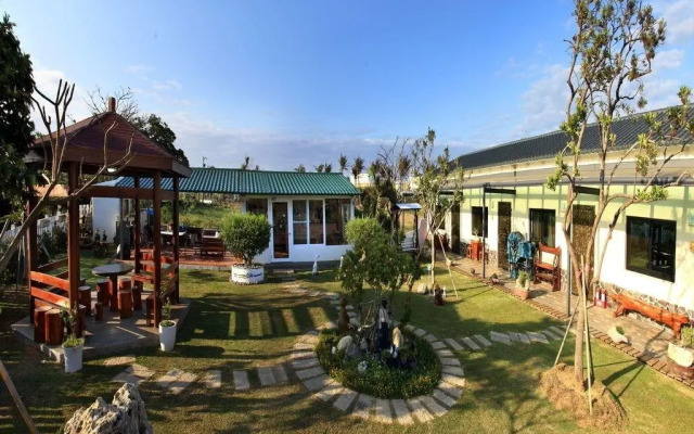 Lan Hai Inn