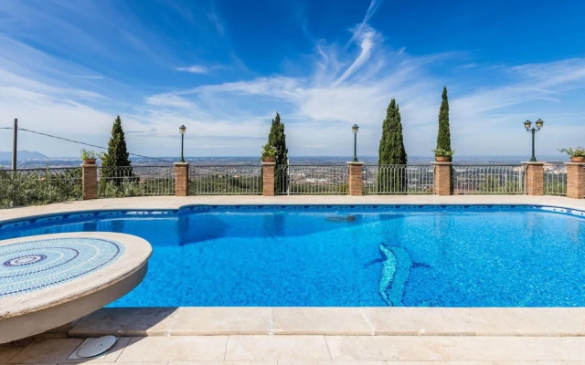 Belvilla by OYO Villa Casetta