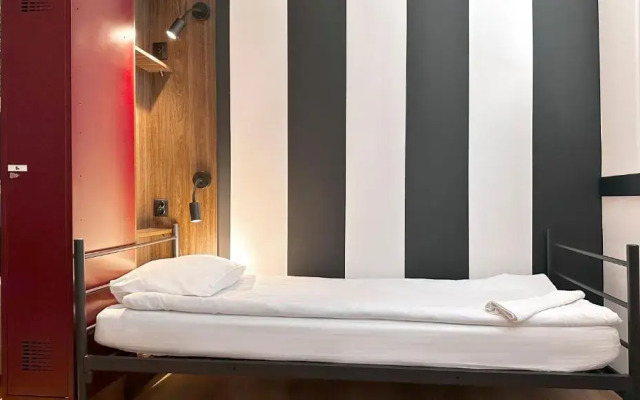 Vola Hostel