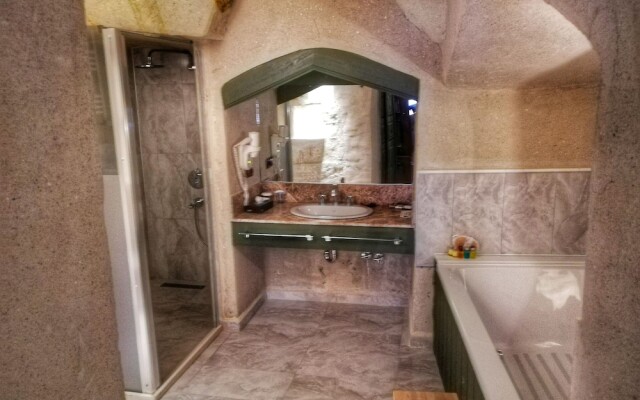 Akıllıoğlu Konağı