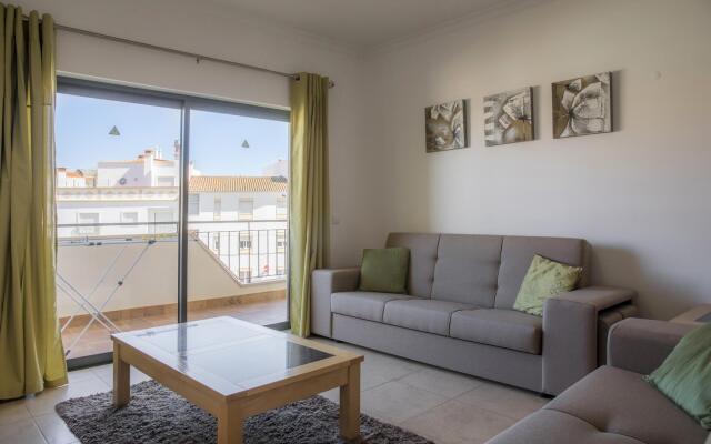 C11 - Quinta das Palmeiras Apartment