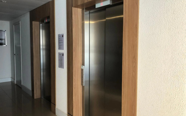 Flat Granja Viana - espaço e conforto