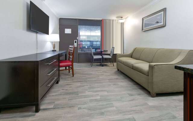 Ramada by Wyndham Diamondhead I-10/Gulfport